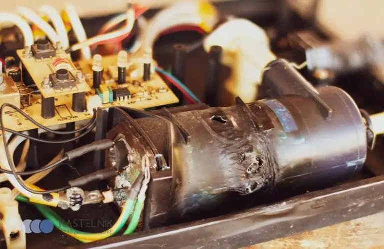 Uszkodzone urządzenie elektryczne, spalone kable 230 V. uszkodzone urządzenie elektryczne